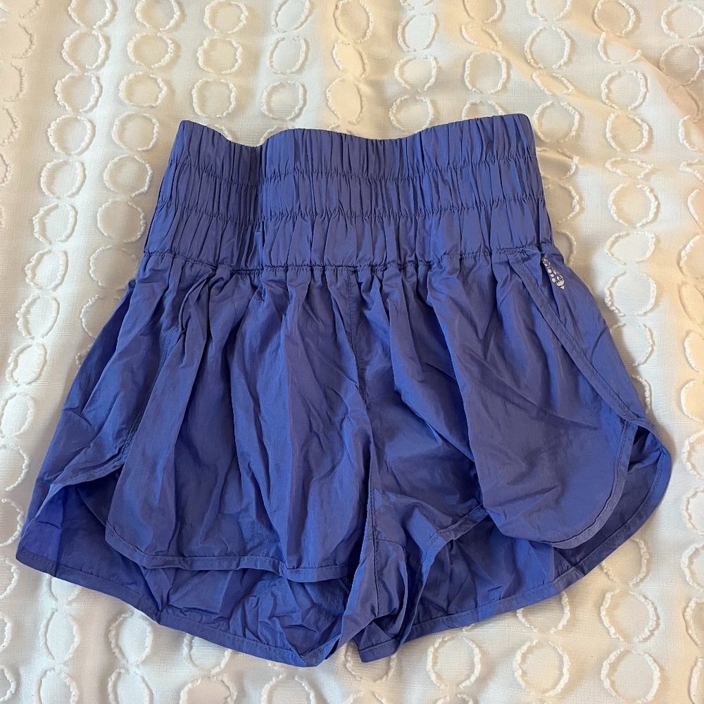 Free People Way Home Shorts. Medium